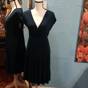 NY & CO CAP SLEEVE TIERED MIDI DRESS